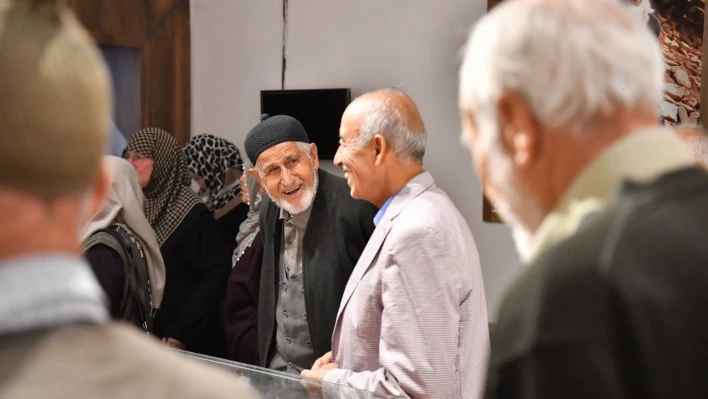 Yeşilyurt Belediyesi, Yaşlılar Günü'nde büyüklerini unutmadı