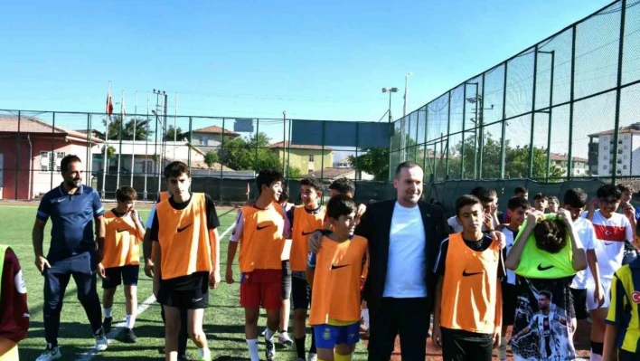 Yeşilyurt Spor'un Gençler Akademi Seçmeleri yoğun katılımla gerçekleştirildi