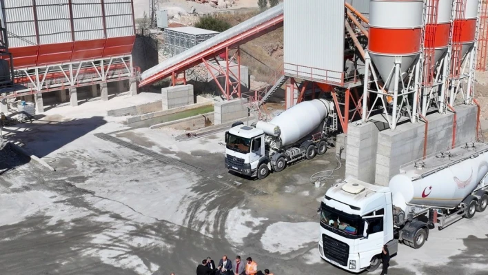 Yeşilyurt'ta beton üretim kapasitesi ikiye katlandı