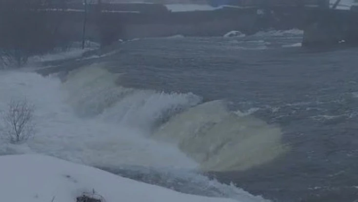 Elazığ'da sağanak yağış sonrası dereler coştu