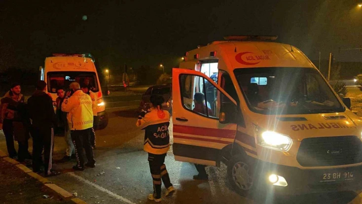 Elazığ'da trafik kazası: 6 yaralı