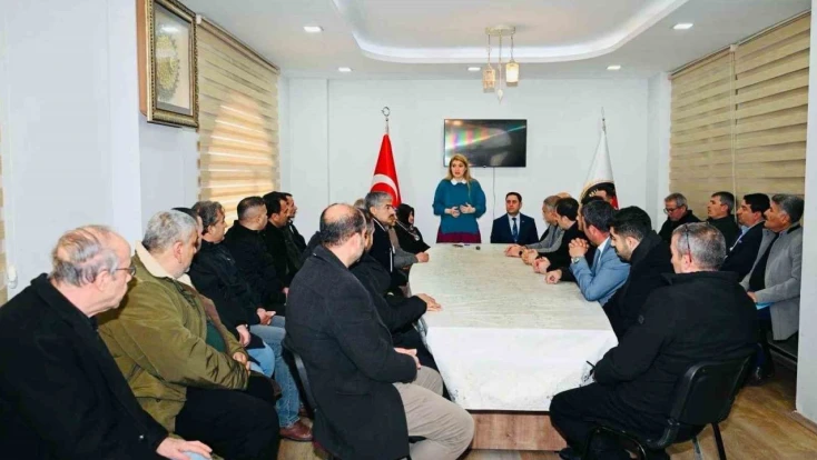 Milletvekili Ölmeztoprak muhtarlarla bir araya geldi