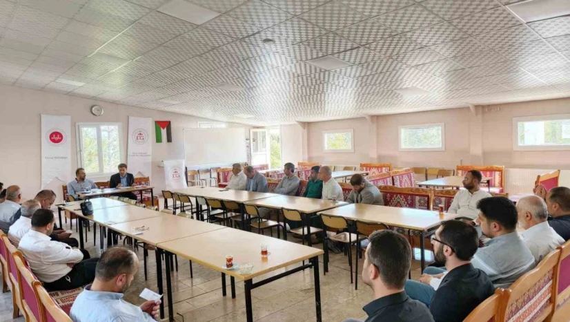 Elazığ'da 'Oku-yorum' Projesi