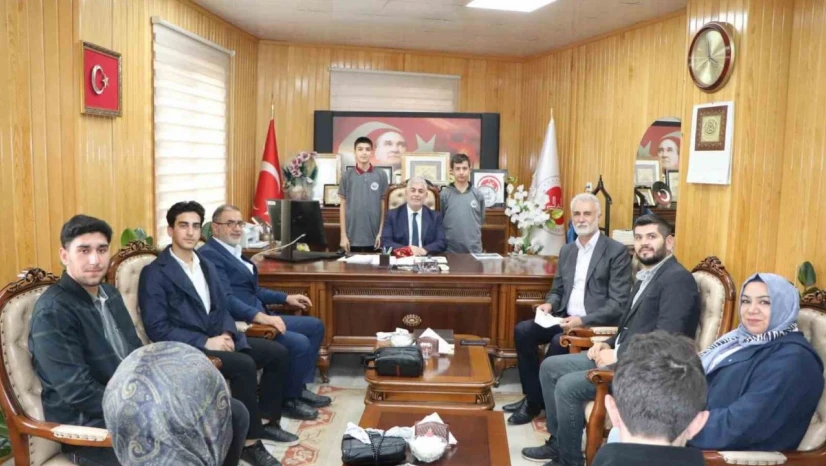 Elazığlı öğrencilerden Filistin'e anlamlı destek