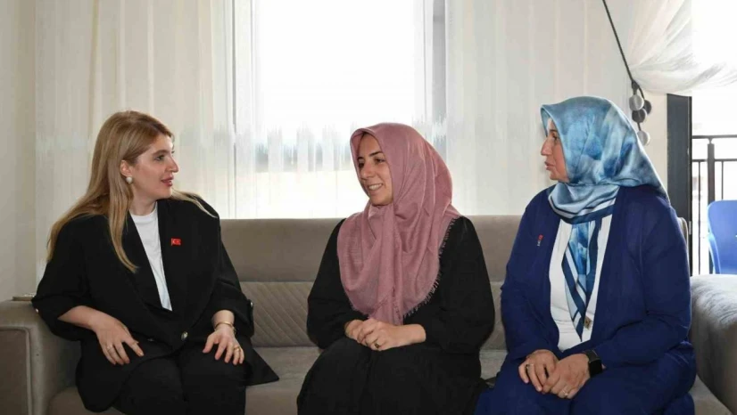 Malatya'da depremzedelere yeni yuvaları teslim ediliyor