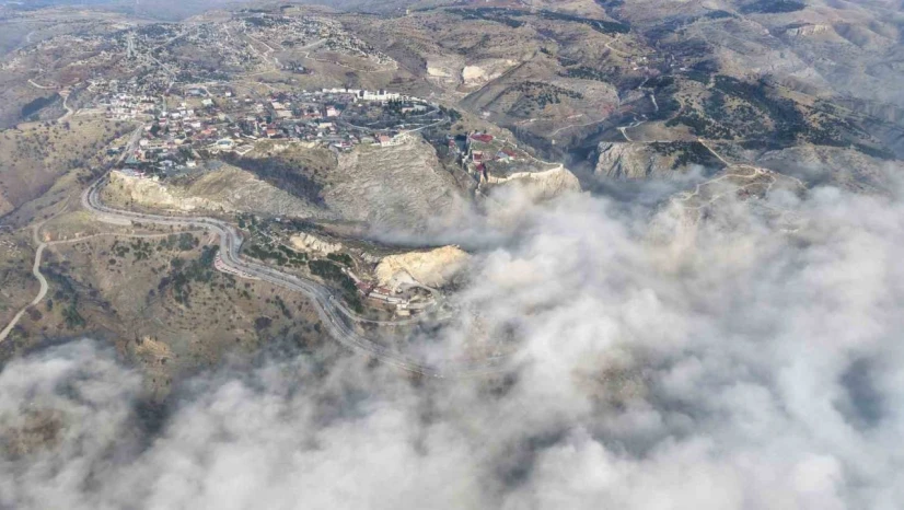 Sis perdesi altındaki Elazığ drone ile görüntülendi