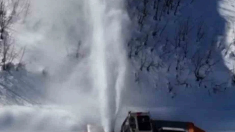 Tunceli'de kar yağışı etkili oldu, 254  köy yolu ulaşıma kapandı