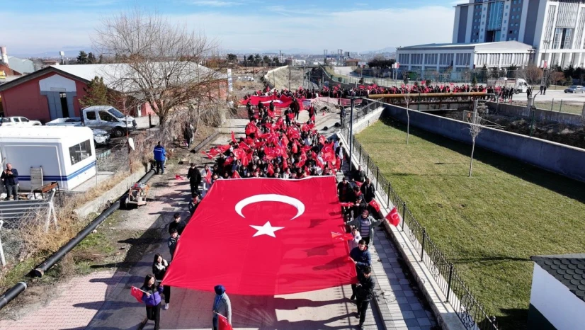 Yeşilyurt'ta 'Tek Bayrak, Tek Vatan' Gençlik bayrak yürüyüşü