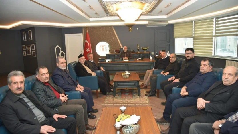 Başkan Dumandağ: 'Borsalar arasında kurulacak iş birliklerinin, ülke ekonomisine uzun vadeli katkılar sağlayacağına inanıyoruz'