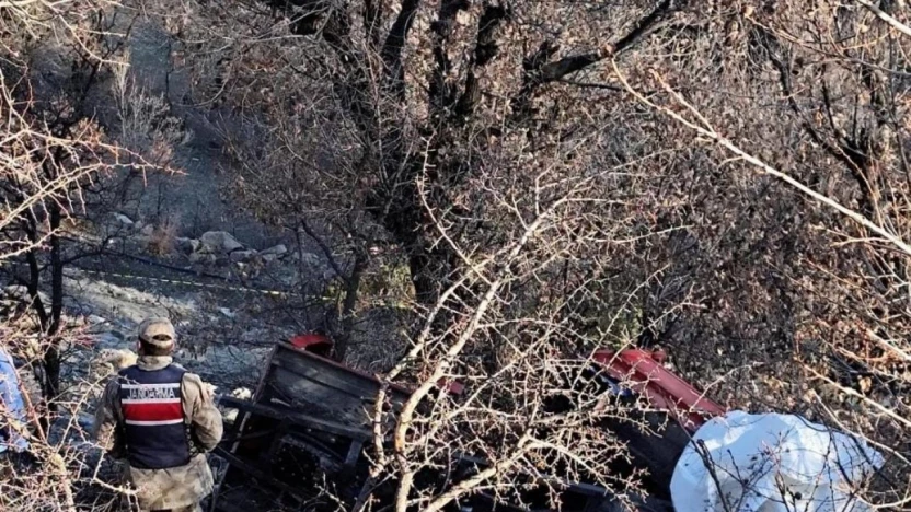Elazığ'da patpat motoru uçurumu yuvarlandı: 1 ölü 1 yaralı
