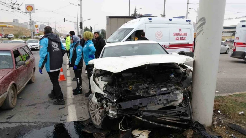 Malatya'da araçlar çarpıştı: 2 yaralı