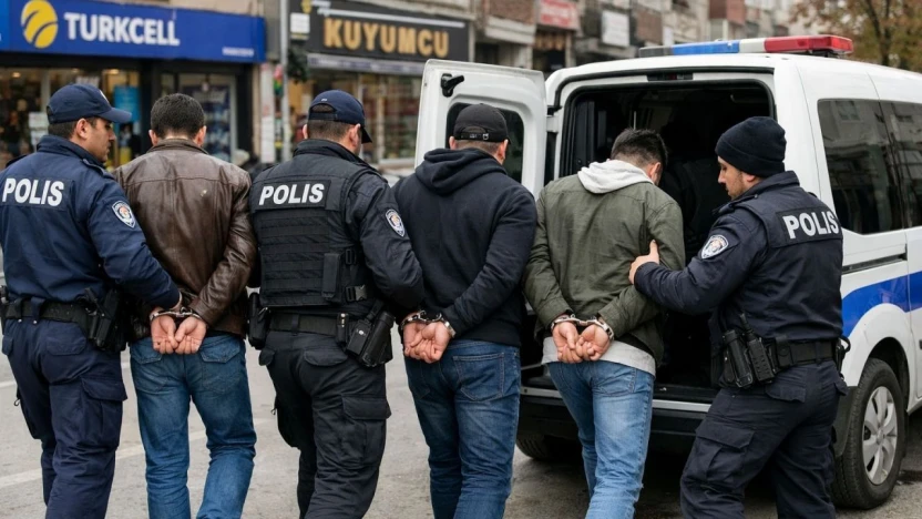 Malatya'da haklarında kesinleşmiş hapis cezası bulunan 3 hükümlü yakalandı