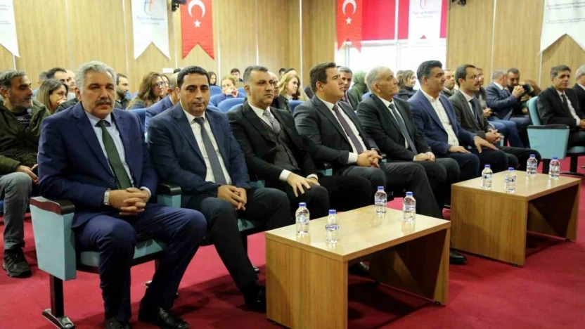Malatya tapu müdürlüklerinde verimlilik ve performans artışı için eğitim projesi