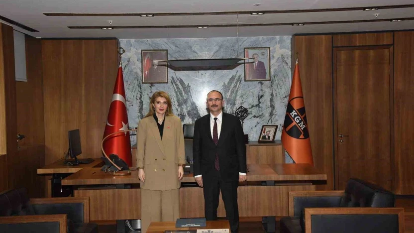 Milletvekili Ölmeztoprak: ' Çevre yolundan tünellere, Malatya'mızda ulaşım yatırımları devam ediyor'