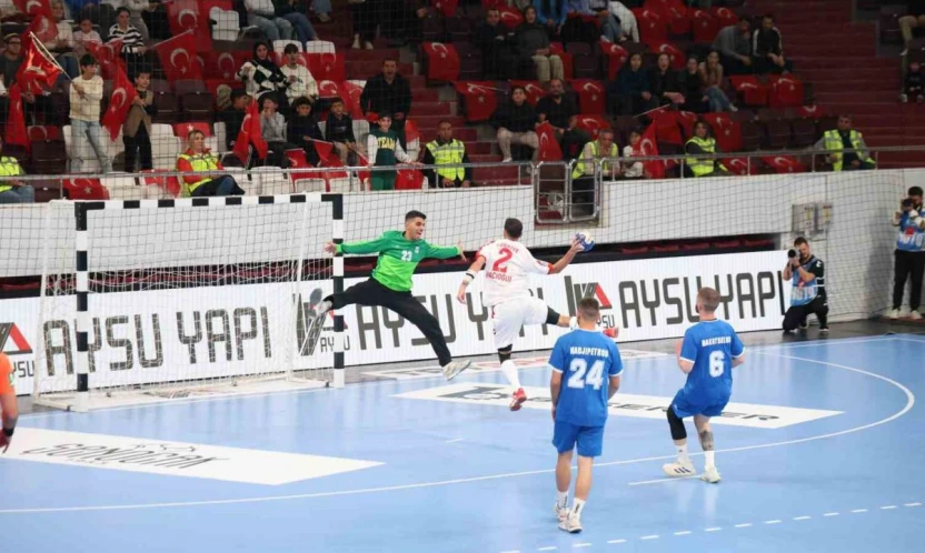 A Milli Hentbol Erkek Milli Takımı, Güney Kıbrıs Rum Kesimi'ni yenerek ikinci tura yükseldi