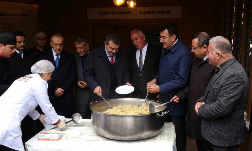 Bakan Tekin: 'OHAL'in kaldırılması ve inanç özgürlüğü alanında atılan adımlar Türkiye'nin demokratikleşmesine önemli katkılar sağladı'