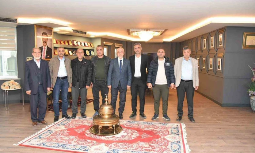 Başkan Dumandağ: 'Elazığ'ın her alanda daha ileriye gitmesi için ortak akılla hareket etmeye devam edeceğiz'