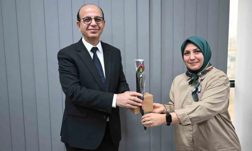 Başkan Geçit, eğitimin kahramanlarını unutmadı