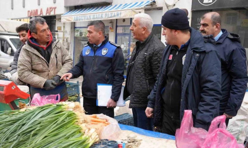 Battalgazi'de semt pazarlarında ölçü ve tartı denetimi