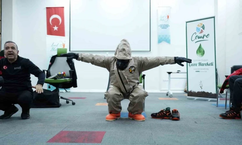 Elazığ'da  arama ve kurtarma eğitimleri sürüyor