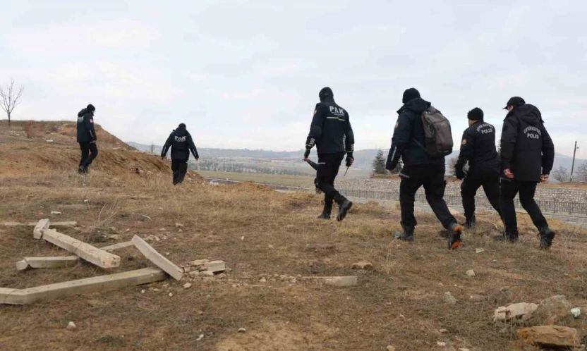 Elazığ'da kayıp adama ait yeni izler bulundu
