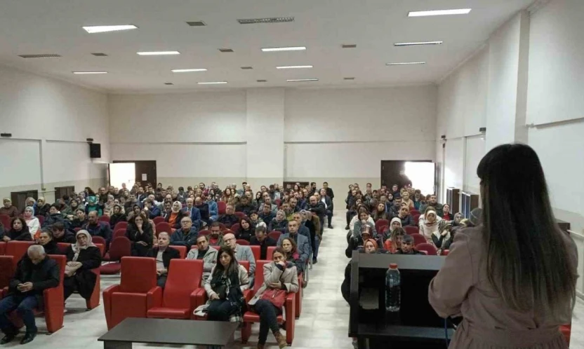 Elazığ'da öğretmenlere diyabet eğitimi