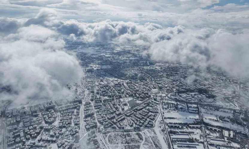 Elazığ'dan İzlanda ve Norveç'i hatırlatan kış manzaraları