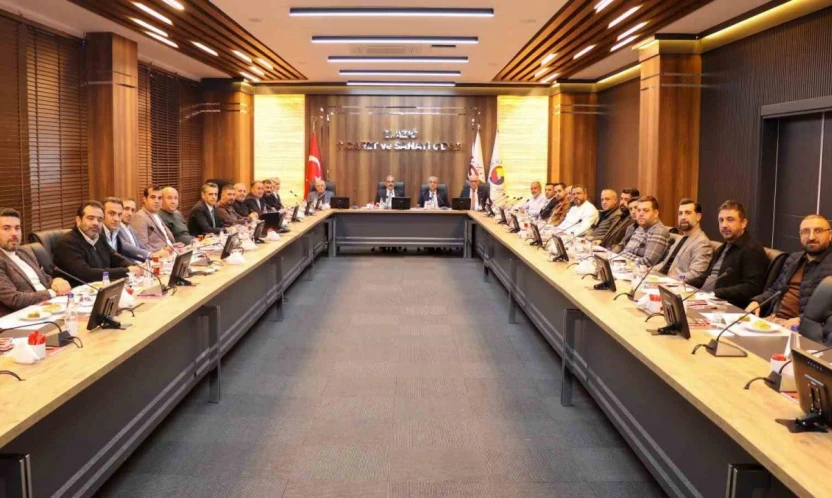 Elazığ TSO meclis toplantısında bir araya geldi