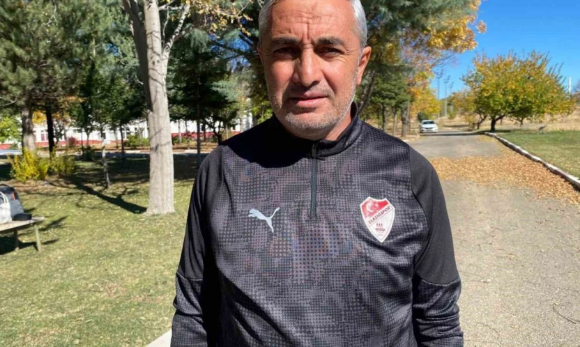 Elazığspor Teknik Direktörü Sarıgül: 'Küçük dikkatsizliklerle alakalı çalışacağız'