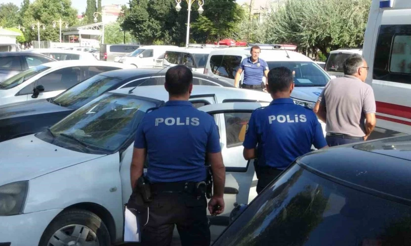Malatya'da 70 yaşındaki adam park halindeki araçta ölü bulundu