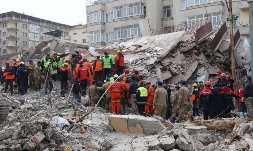 Malatya'da Ergün Apartmanı davasında karar: 7 sanığa hapis, 3'ü tutuklandı