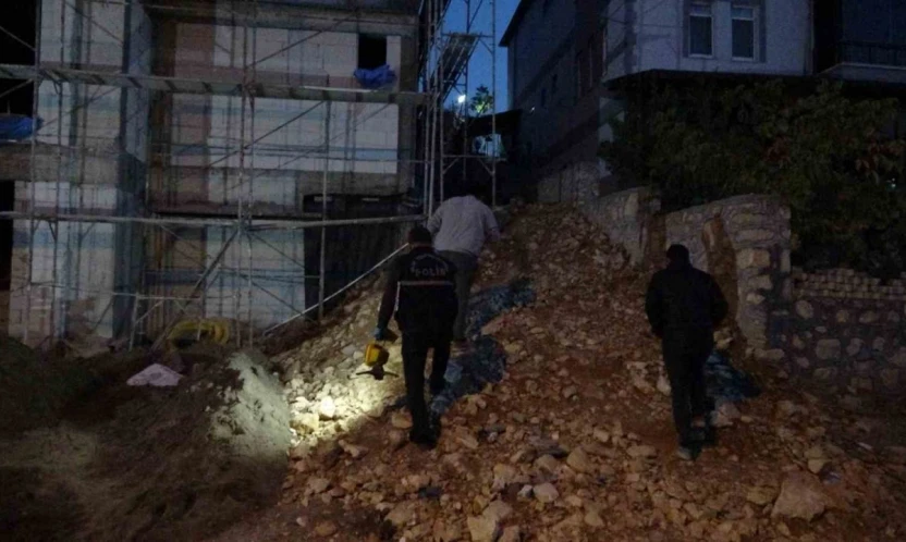 Malatya'da inşaatta düşen işçi hayatını kaybetti