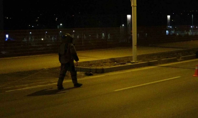 Malatya'da şüpheli çanta fünye ile patlatıldı