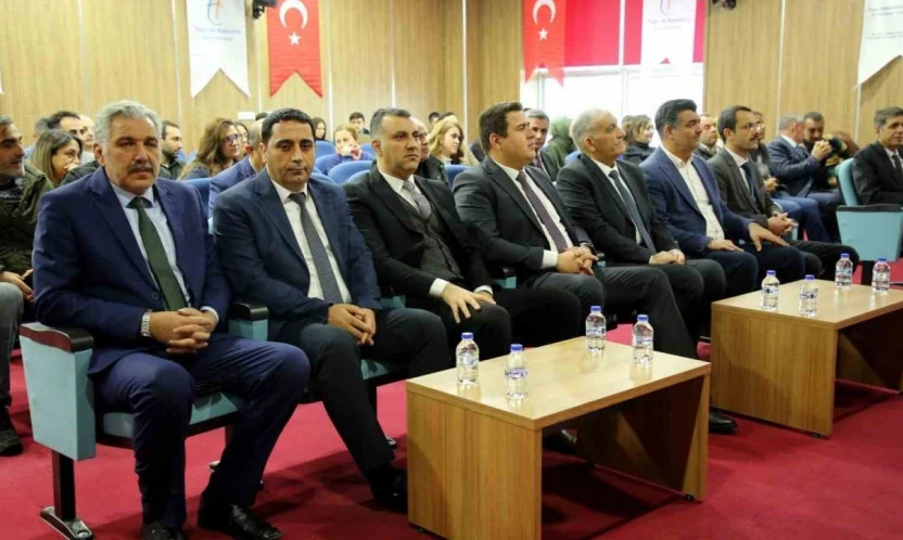 Malatya tapu müdürlüklerinde verimlilik ve performans artışı için eğitim projesi