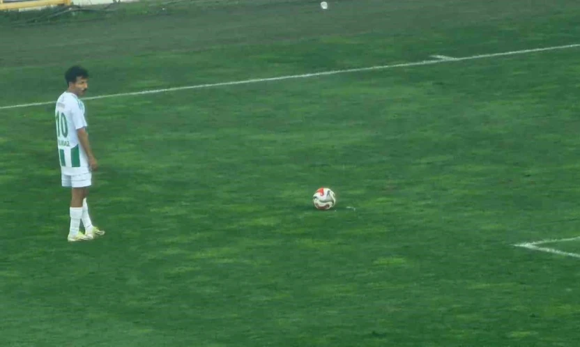 Nesine 3.Lig: Malatya Yeşilyurtspor: 2 Hacettepe A.Ş. Türk Metal 1963 Spor: 3