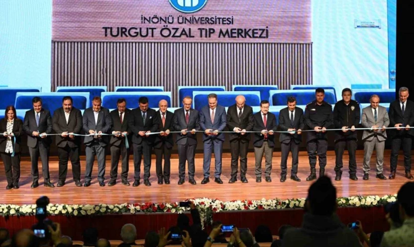 Turgut Özal Tıp Merkezi'nin yenilenen Acil Servisi hizmete açıldı