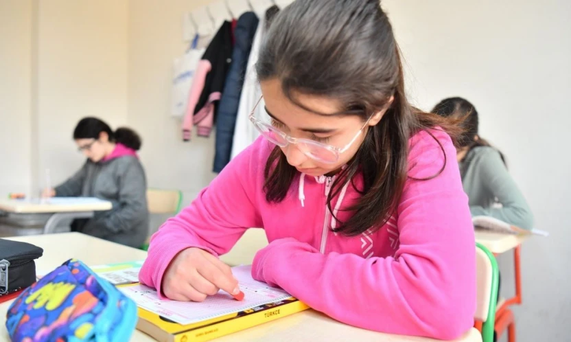 Yeşilyurt Belediyesi'nden öğrencilere ücretsiz kurs desteği